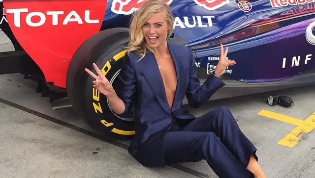 Elyse Knowles enciende motores en el GP de Australia