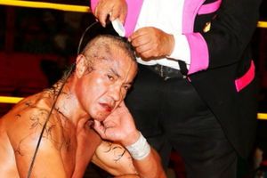 Rush rapa al Negro Casas en el Juicio Final