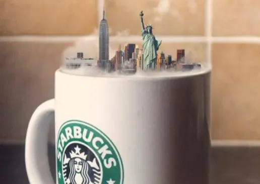 Crean ciudades miniaturas en bebidas tradicionales