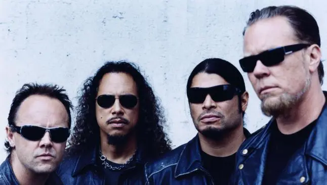 Crean iniciativa para que Metallica esté en el Super Bowl 50