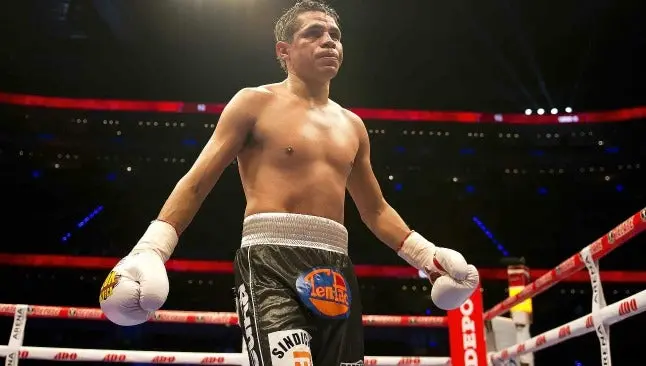 Sosa enfrentaría a 'Chocolatito' González en mayo