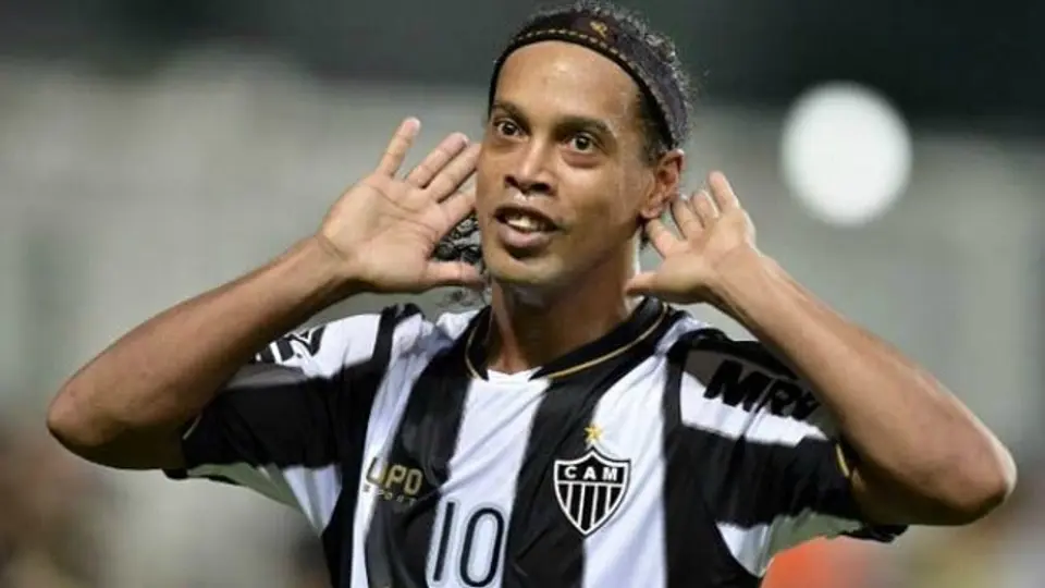 Ronaldinho, nuevo refuerzo del Quéretaro