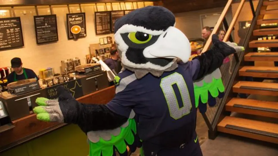 Starbucks crea frapuccino inspirado en Halcones Marinos