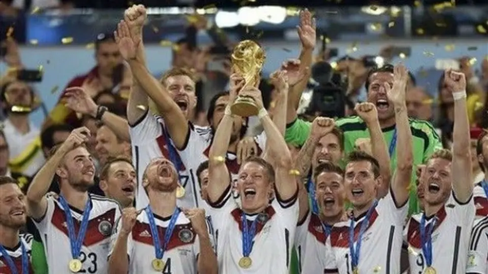 Campeones del mundo compran equipo portugués