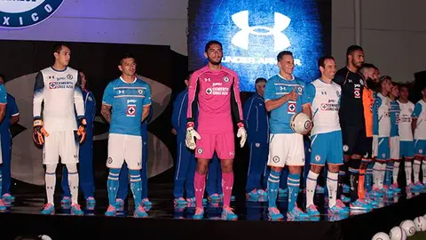 Cruz Azul presenta de manera oficial su nuevo uniforme