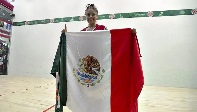 Paola Longoria, abanderada para Toronto 2015