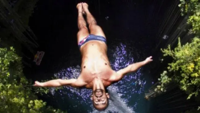 Final del Red Bull Cliff Diving llega a México