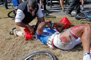 Tercera etapa del Tour, marcada por caída masiva