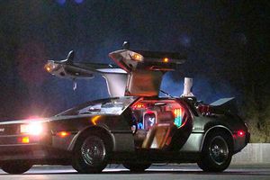 Museo regalará DeLorean si Cachorros gana Serie Mundial