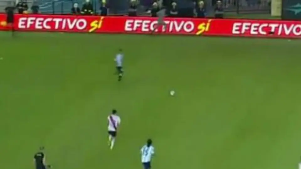 Captan posible fantasma en el Racing Club-River Plate