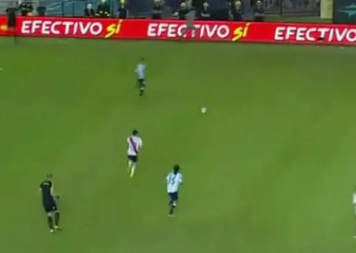 Captan posible fantasma en el Racing Club-River Plate