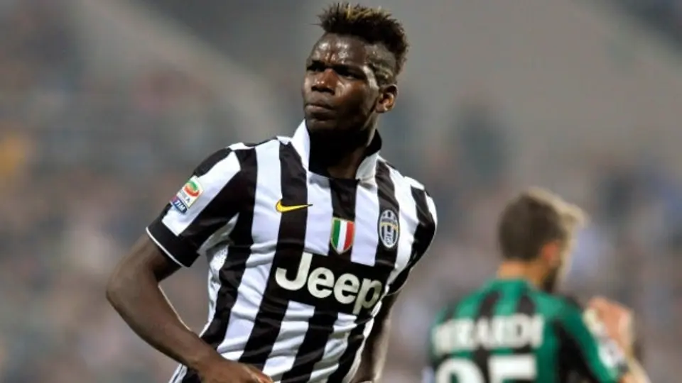 Paul Pogba renueva con la Juventus hasta 2019