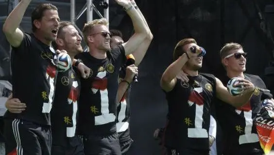 Jugadores de Alemania festejan tras ganar el Mundial de Brasil 2014 | MEXSPORT
