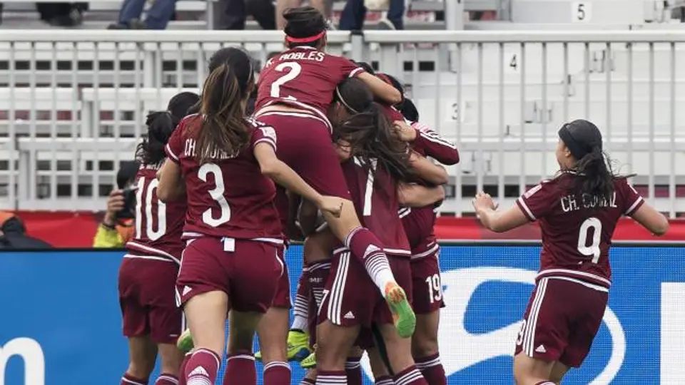 Tri Femenil se 'juega la vida' contra Inglaterra