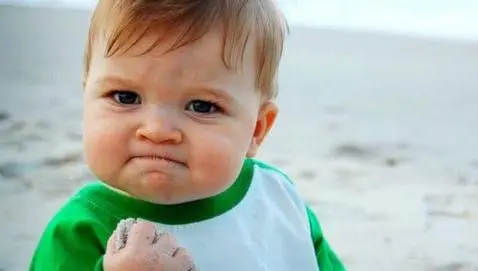 Niño de meme pide ayuda para salvar vida de su padre