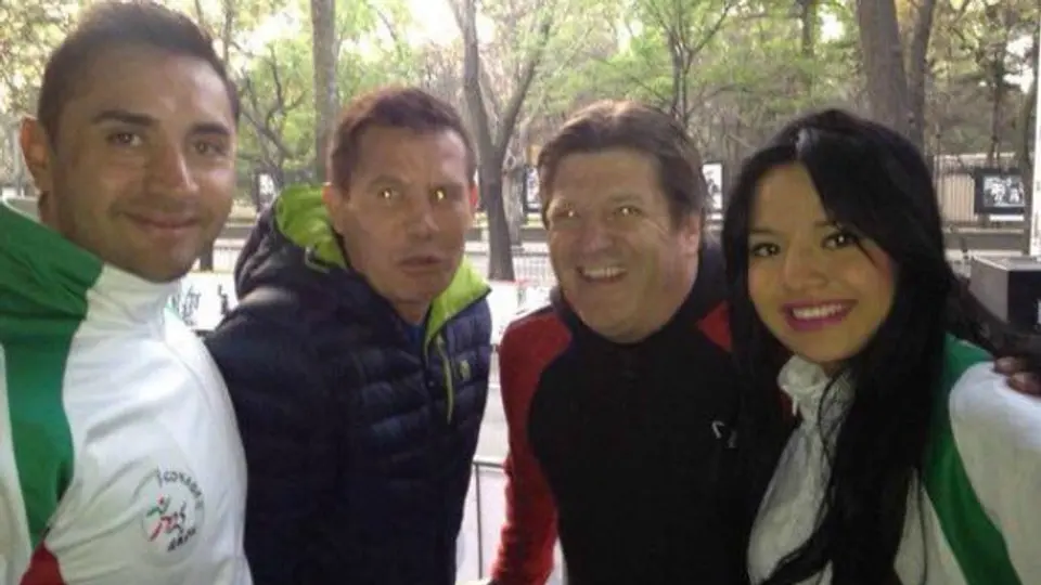 JC Chávez y Miguel Herrera participan en la Carrera de campeones