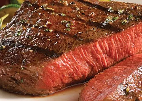 Cierran restaurante en Nigeria por vender carne humana