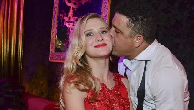 Ronaldo estrena novia de 23 años