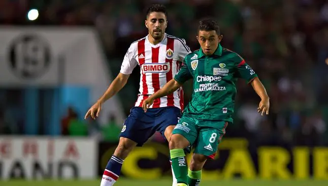 Néstor Vidrio en el partido de Liga frente a Chiapas | MEXSPORT