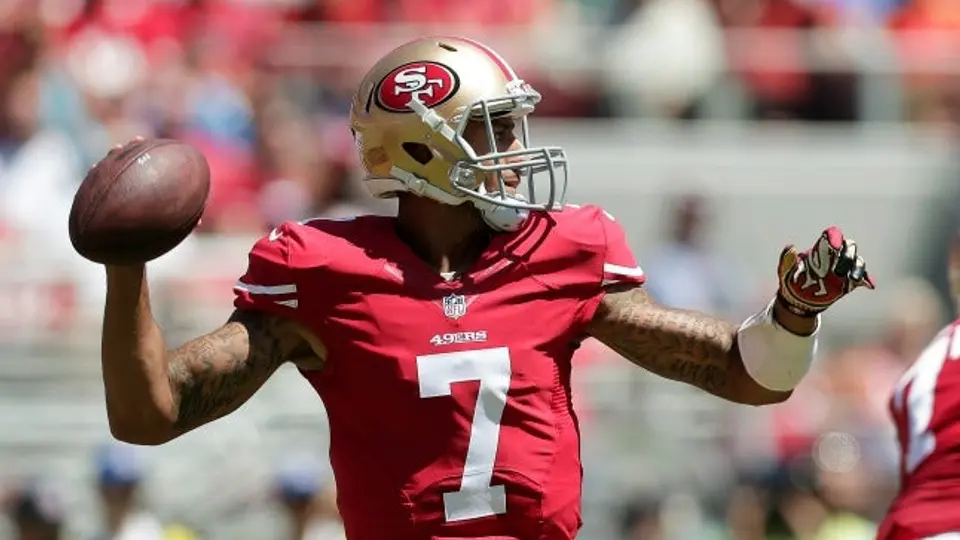 49ers logra primer triunfo en pretemporada