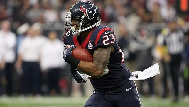 Arian Foster critica partidos de jueves en la noche