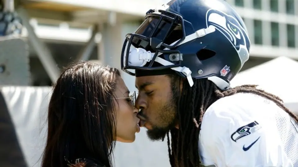 Sherman se convierte en papá cuatro días después del Super Bowl