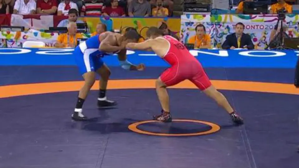 Jesse Ruiz logra tercer Bronce para México en lucha de JP