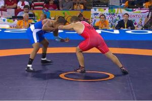 Jesse Ruiz logra tercer Bronce para México en lucha de JP