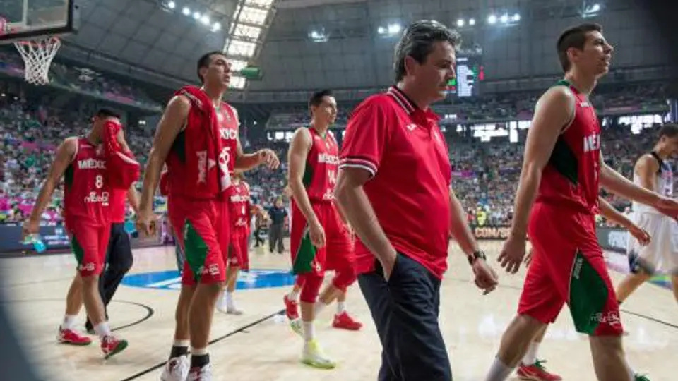 México cae con la frente en alto contra EU