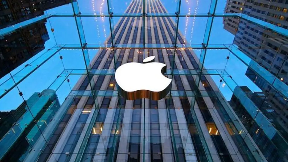 Apple buscaría poner fin a Spotify y YouTube