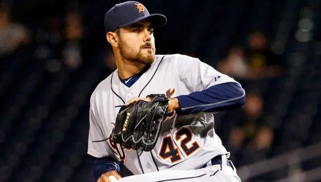 Joakim Soria, un inicio casi perfecto de temporada en GL