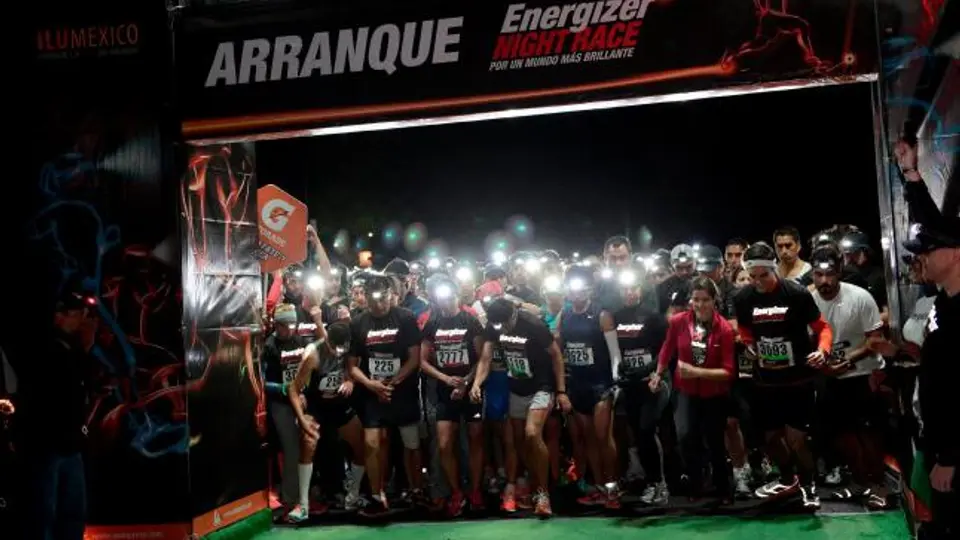 Chapultepec se iluminará con los 5 y 10K de 'Energizer Night Race'