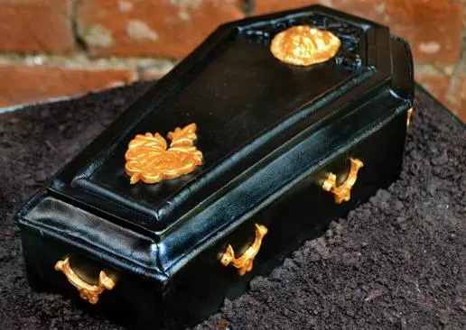 Artista alemana elabora impresionantes pasteles bizarros