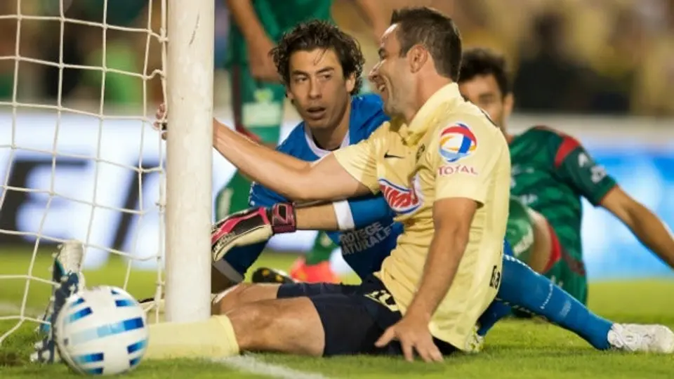 Jaguares y América empatan sin goles en trepidante duelo