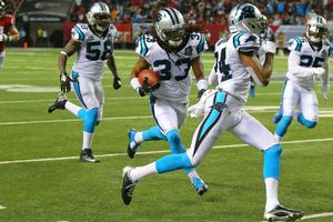 Carolina despide a los Halcones con paliza