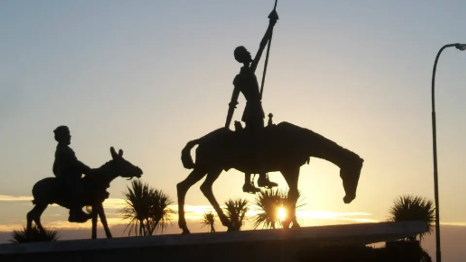 Español busca escribir 'Don Quijote' en 17 mil tuits