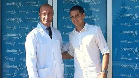 Chicharito, en los reconocimientos médicos con Real Madrid