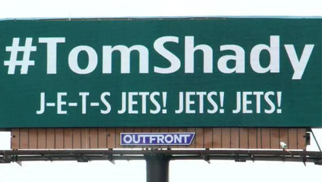 Aficionados de los Jets se burlan de Brady en anuncios