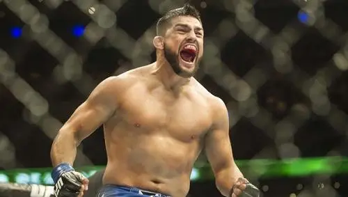 Kelvin Gastelum mantiene su invicto en UFC en México