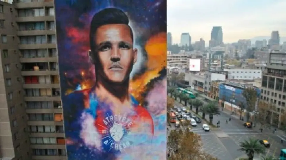 Crean impresionantes murales con los jugadores de Chile