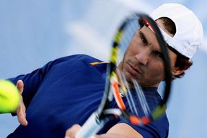 Rafael Nadal reaparece con derrota tras apendicitis