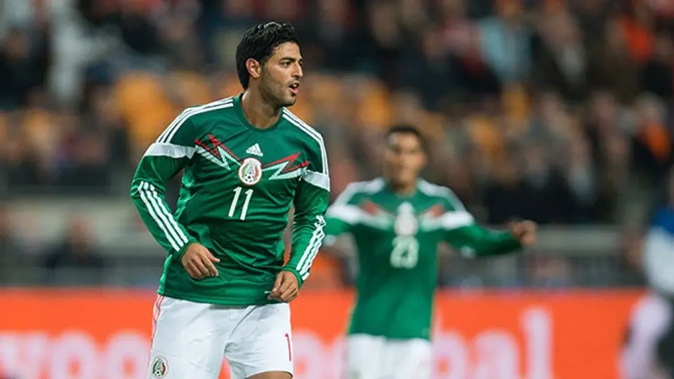 Carlos Vela marca con el Tri cuatro años después