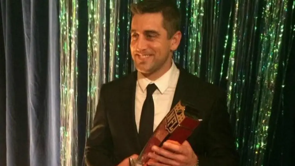 Aaron Rodgers es nombrado MVP de la NFL