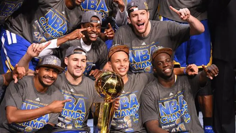 Curry, en tres años le da nuevo brillo a Golden State