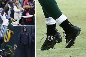 CR7 ayuda' a Green Bay a eliminar a Dallas