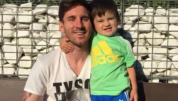 Jugadores del Barça recargan baterías con sus familias
