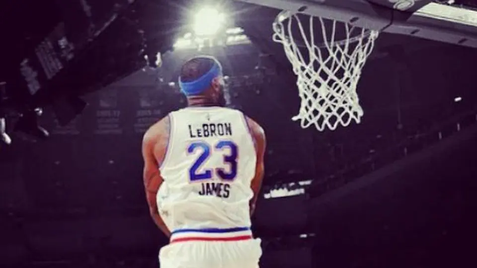 LeBron James podría filmar Space Jam 2