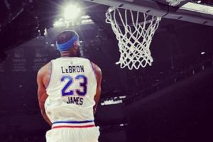 LeBron James podría filmar Space Jam 2