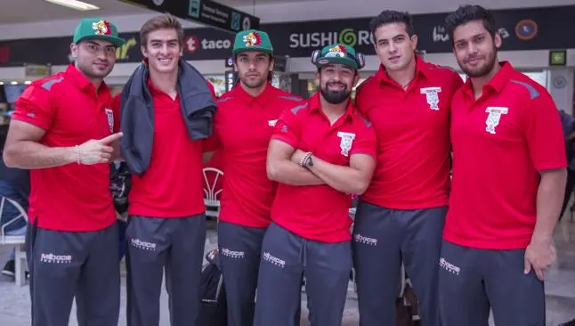Tri de futbol americano arriba a Canton para Mundial