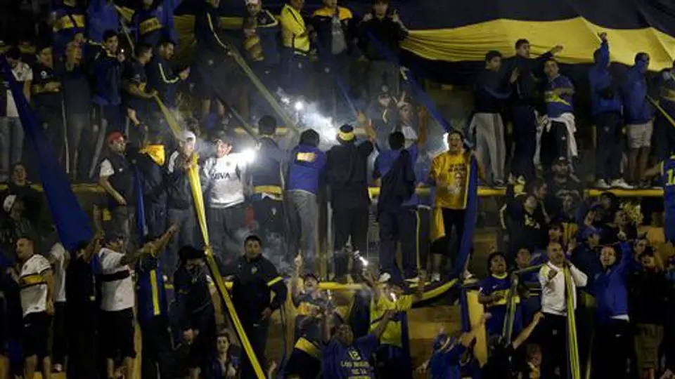 Clausuran La Bombonera tras incidentes en el Superclásico
